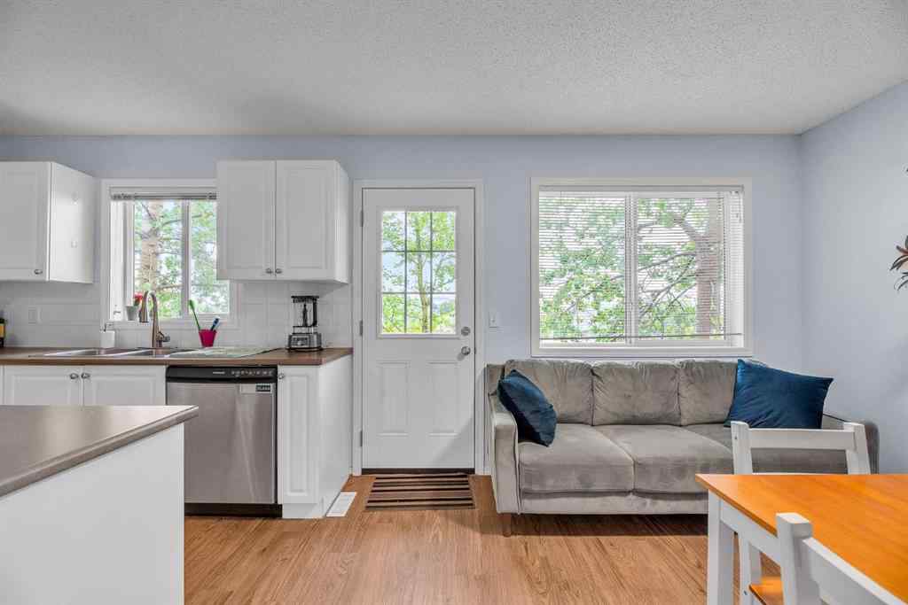 MLS® A2244314 - 245 Citadel Point NW in Citadel Calgary, Residential