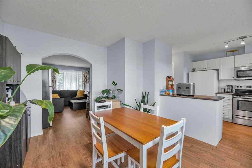 MLS® A2244314 - 245 Citadel Point NW in Citadel Calgary, Residential