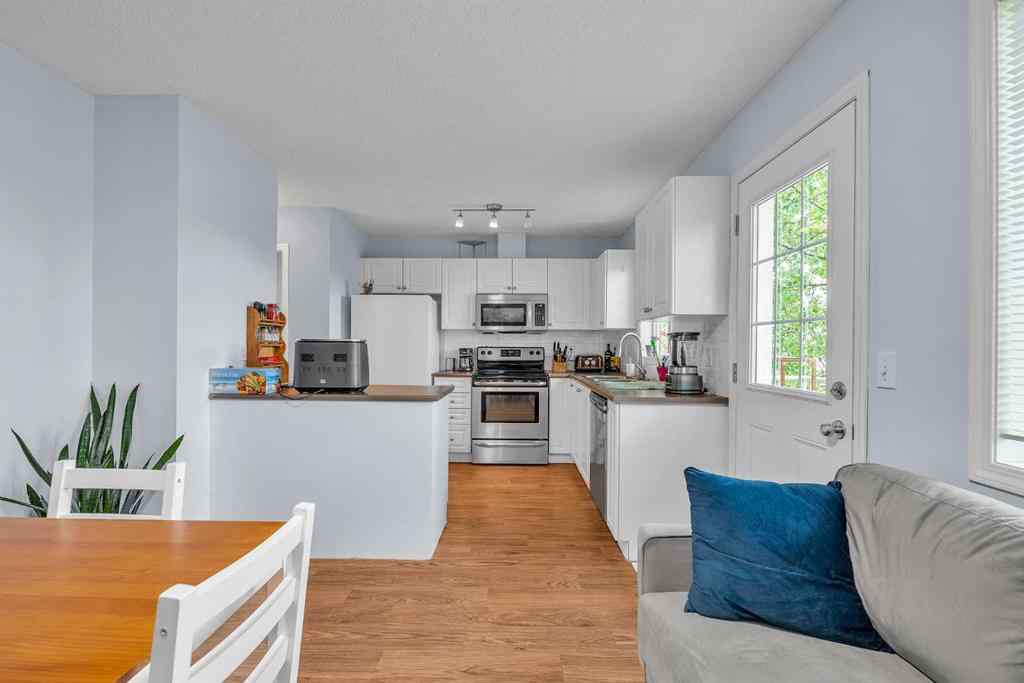 MLS® A2244314 - 245 Citadel Point NW in Citadel Calgary, Residential