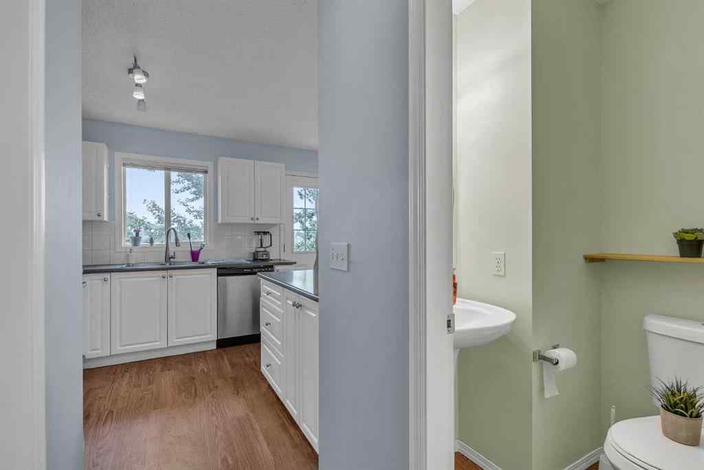MLS® A2244314 - 245 Citadel Point NW in Citadel Calgary, Residential