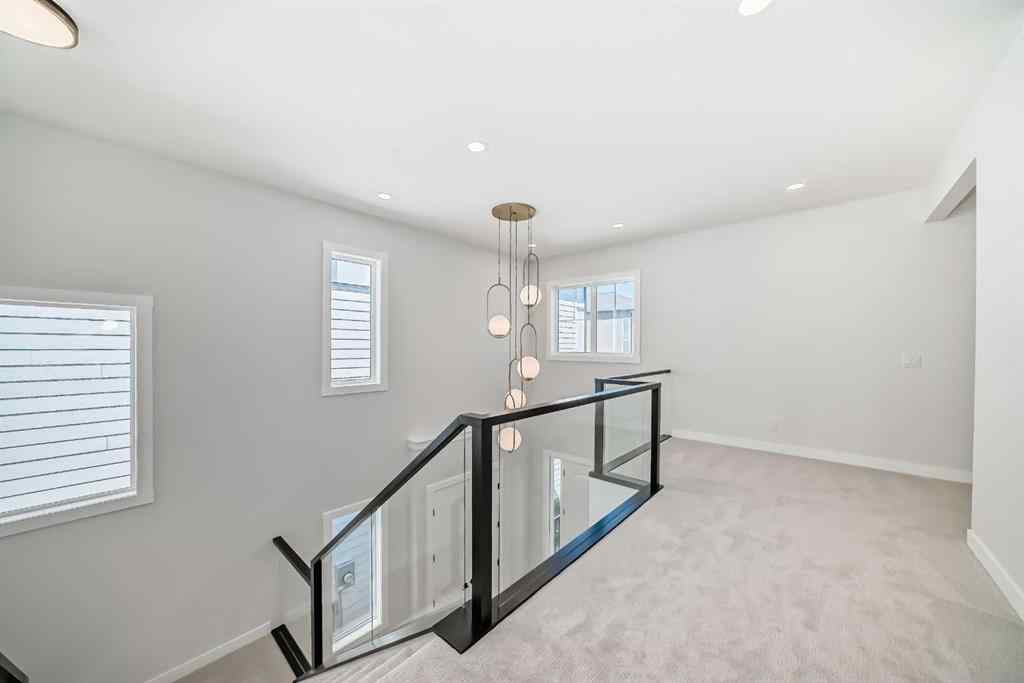 MLS® A2244330 - 406 Spring Creek Circle SW in Springbank Hill Calgary, Residential