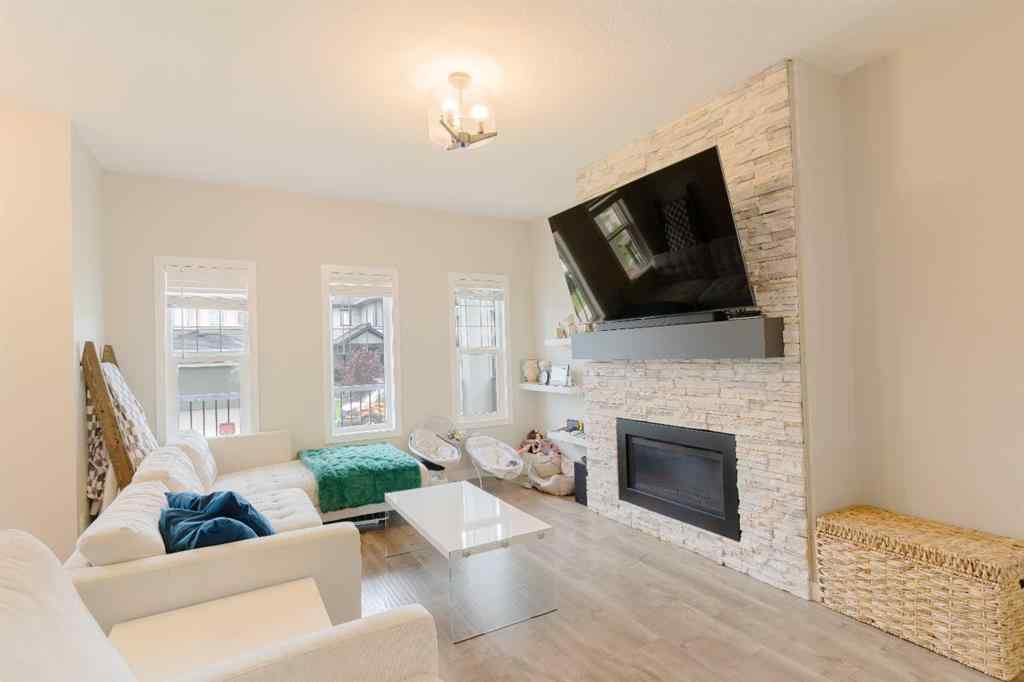 MLS® A2244333 - 228 Ravenstern Crescent SE in Ravenswood Airdrie, Residential