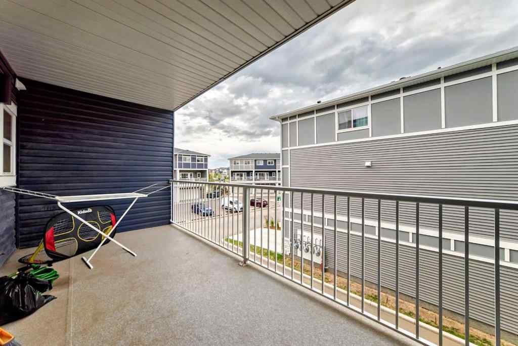 MLS® A2244339 - 33 Merganser   in Chelsea_CH Chestermere, Residential