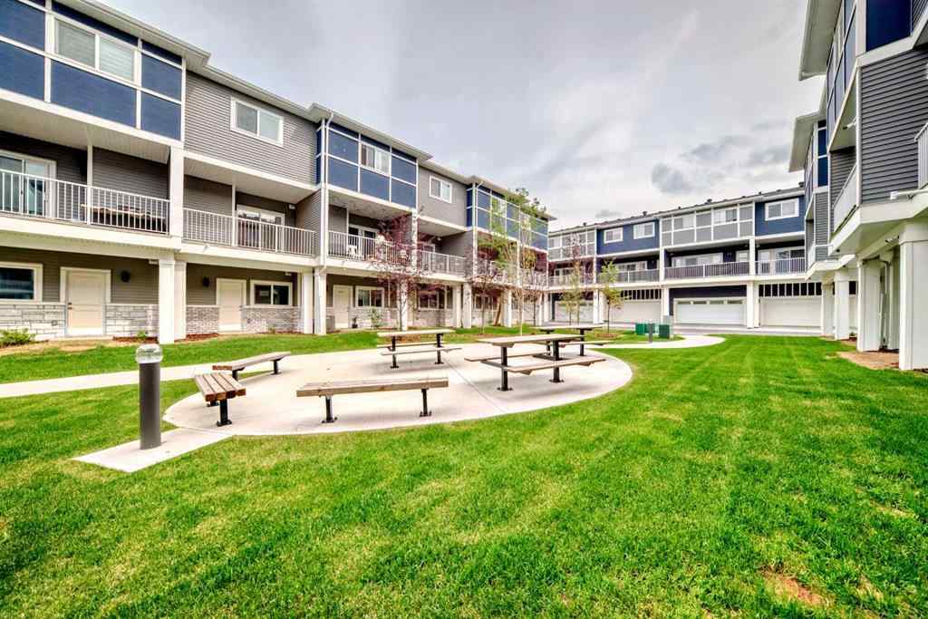 MLS® A2244339 - 33 Merganser   in Chelsea_CH Chestermere, Residential