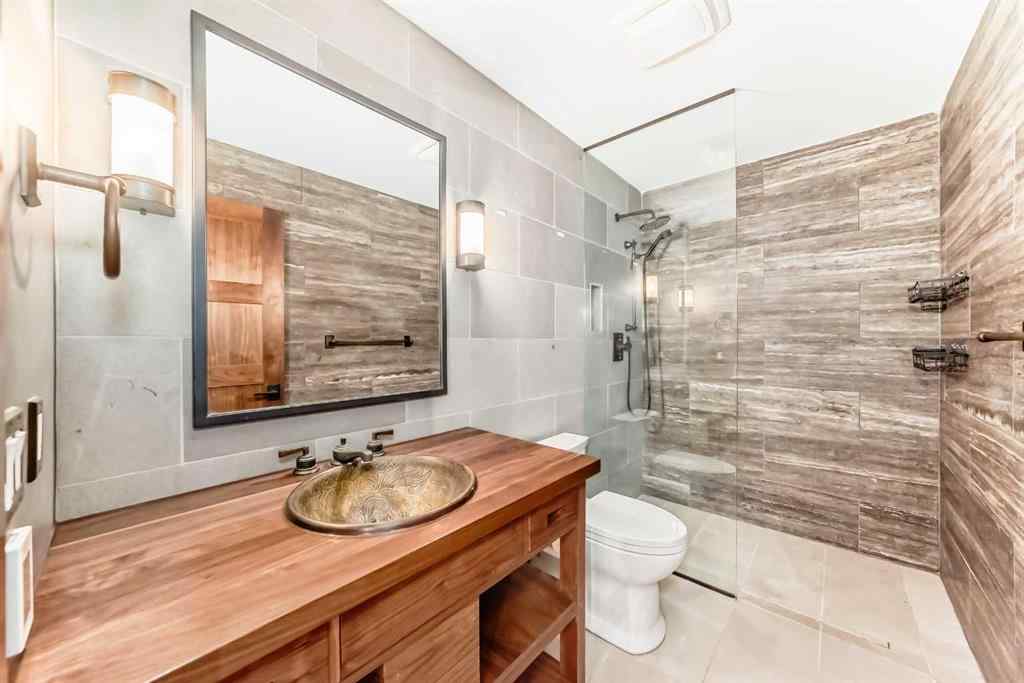 MLS® A2244344 - 2 Tuscany Estates Crescent NW in Tuscany Calgary, Residential