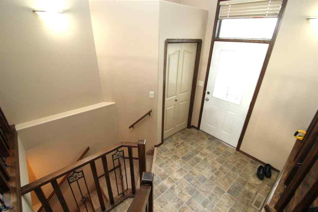 MLS® A2244349 - 83 Vickers Close  in Vanier Woods Red Deer, Residential