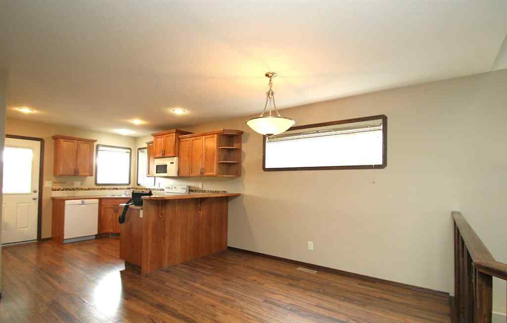 MLS® A2244349 - 83 Vickers Close  in Vanier Woods Red Deer, Residential
