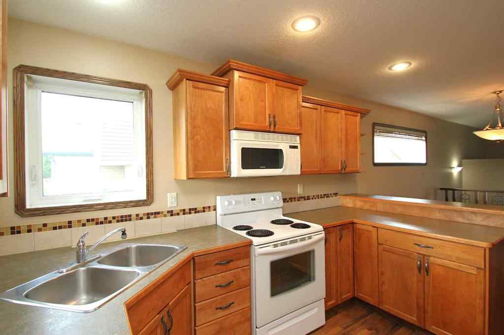 MLS® A2244349 - 83 Vickers Close  in Vanier Woods Red Deer, Residential
