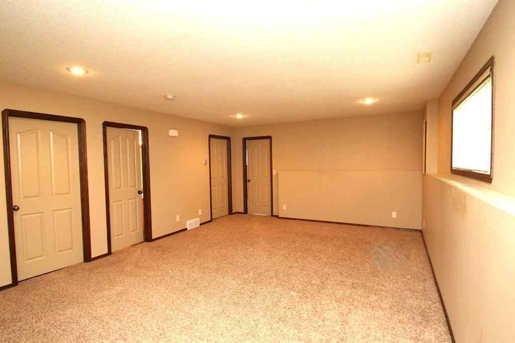 MLS® A2244349 - 83 Vickers Close  in Vanier Woods Red Deer, Residential