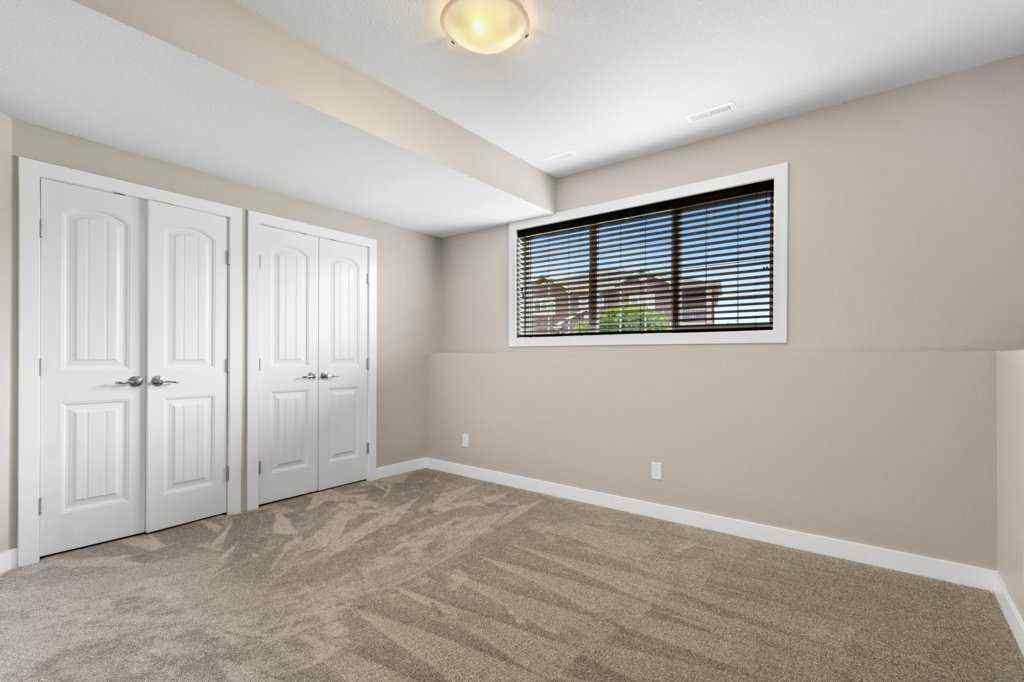 MLS® A2244359 - 526 Oak Street Street  in NONE Springbrook, Residential