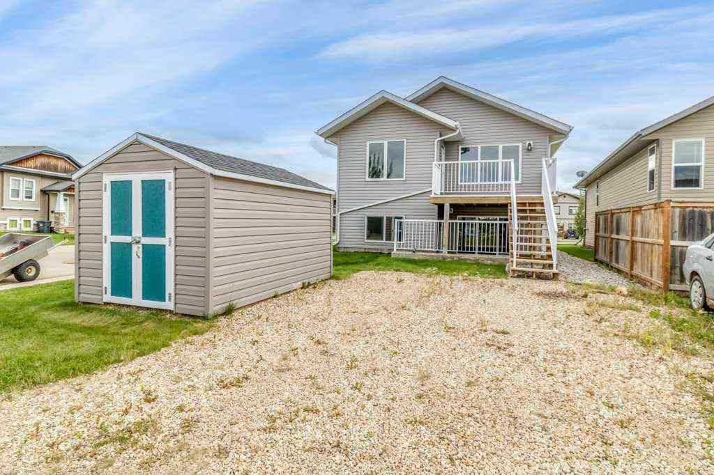 MLS® A2244359 - 526 Oak Street Street  in NONE Springbrook, Residential