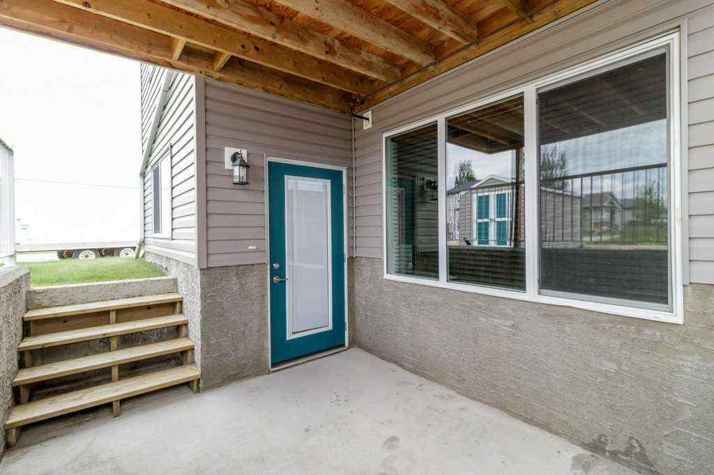 MLS® A2244359 - 526 Oak Street Street  in NONE Springbrook, Residential