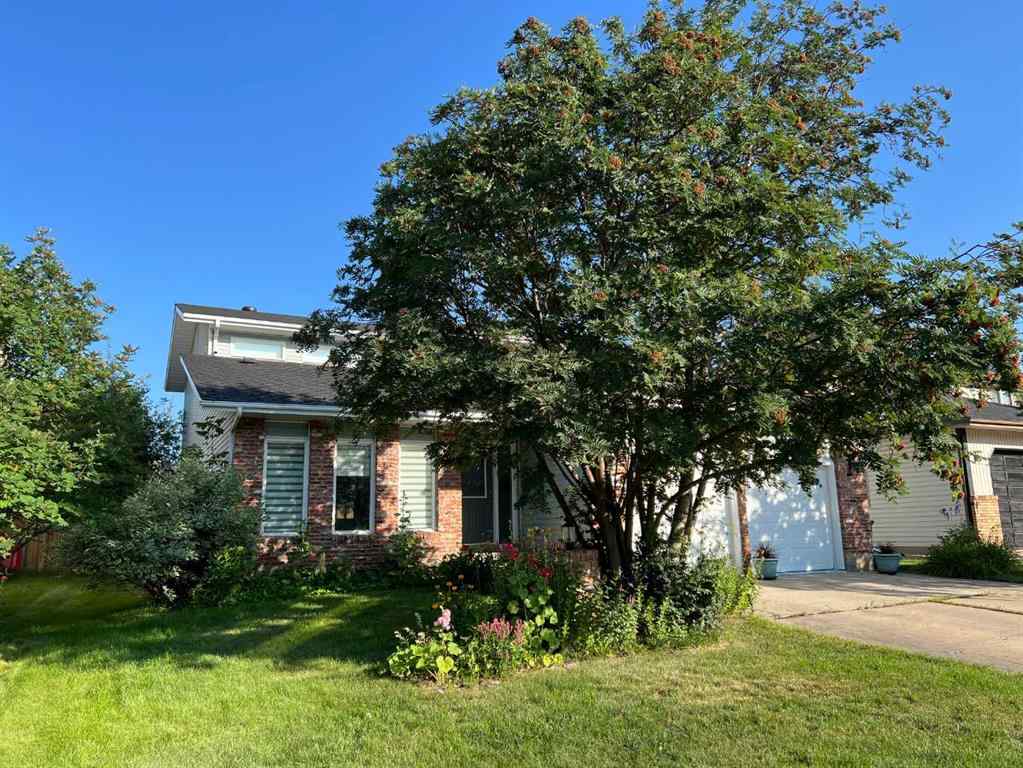 MLS® A2244364 - 272 Ball Place  in Timberlea Fort McMurray, Residential