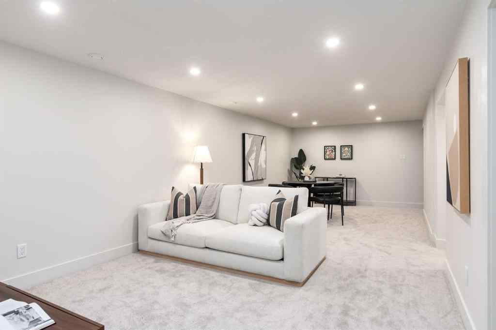 MLS® A2244371 - 15 Hoover Place SW in Haysboro Calgary, Residential