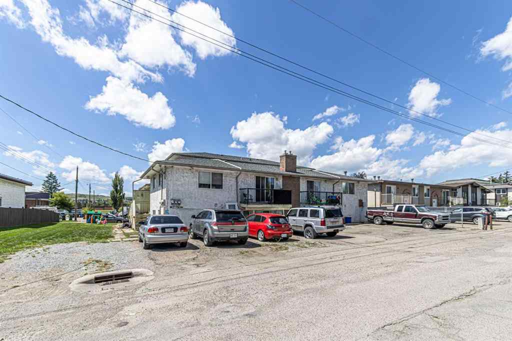 MLS® A2244388 - Unit #1-6 8 Huntley Close NE in Huntington Hills Calgary, Commercial