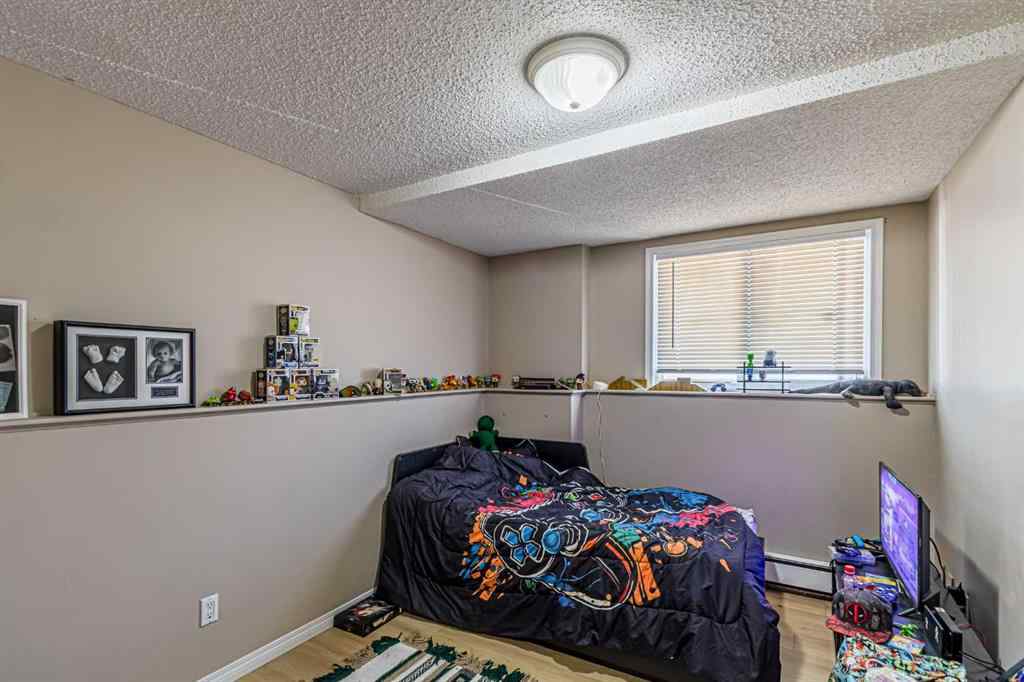 MLS® A2244388 - Unit #1-6 8 Huntley Close NE in Huntington Hills Calgary, Commercial