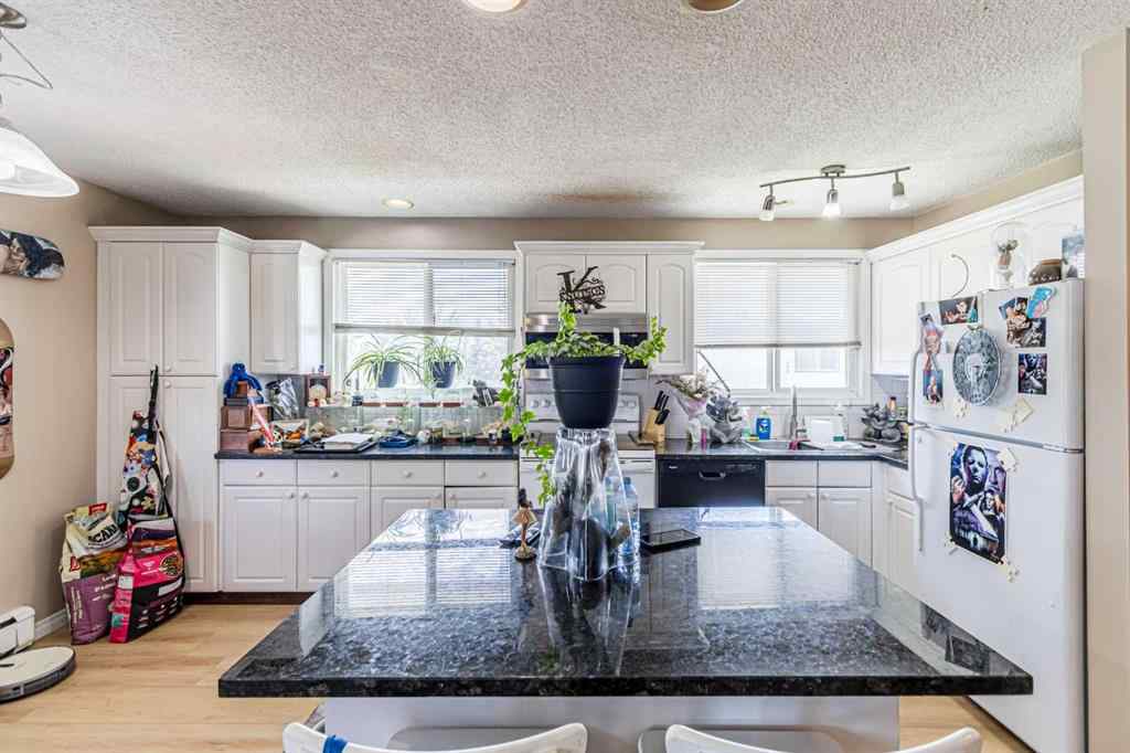 MLS® A2244388 - Unit #1-6 8 Huntley Close NE in Huntington Hills Calgary, Commercial