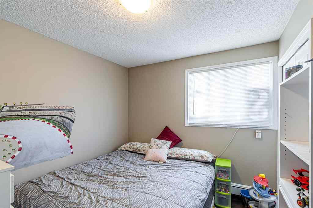 MLS® A2244388 - Unit #1-6 8 Huntley Close NE in Huntington Hills Calgary, Commercial