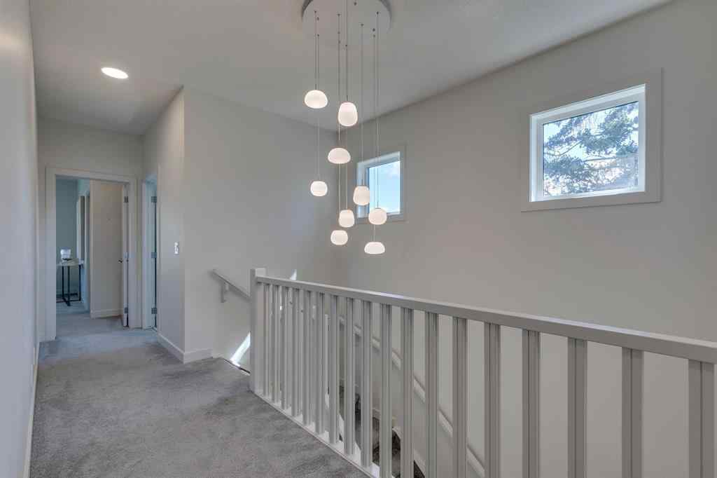 MLS® A2244390 - 69 Shawnee Green SW in Shawnee Slopes Calgary, Residential