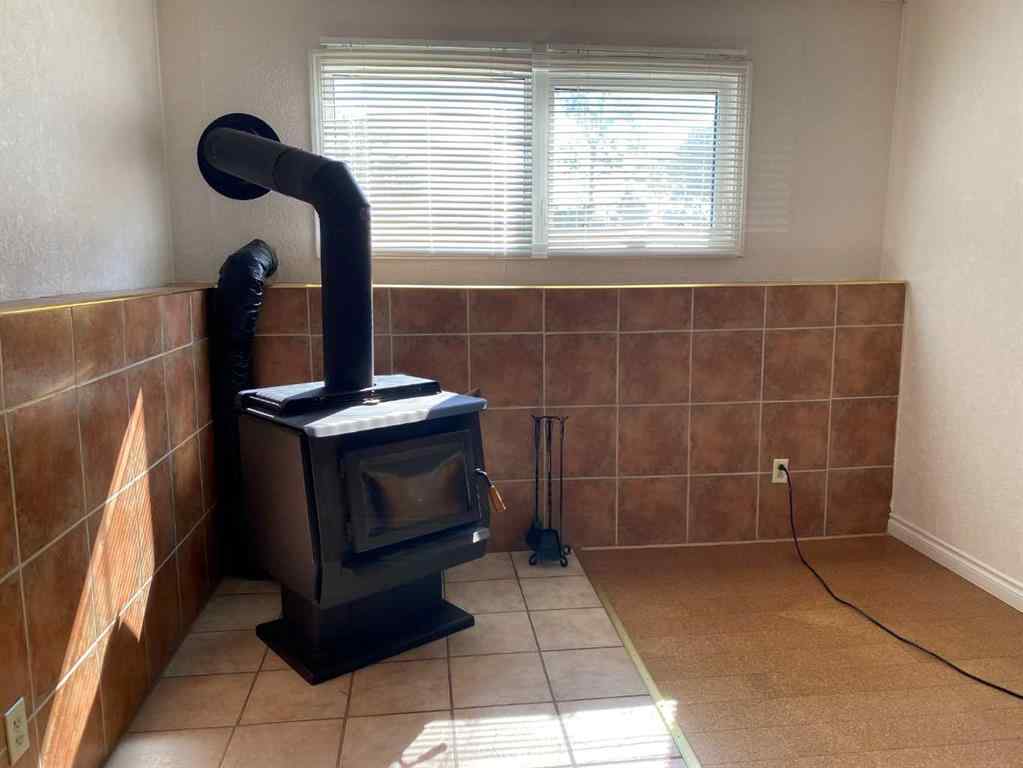 MLS® A2244391 - 22613 8 Avenue  in NONE Hillcrest, Residential