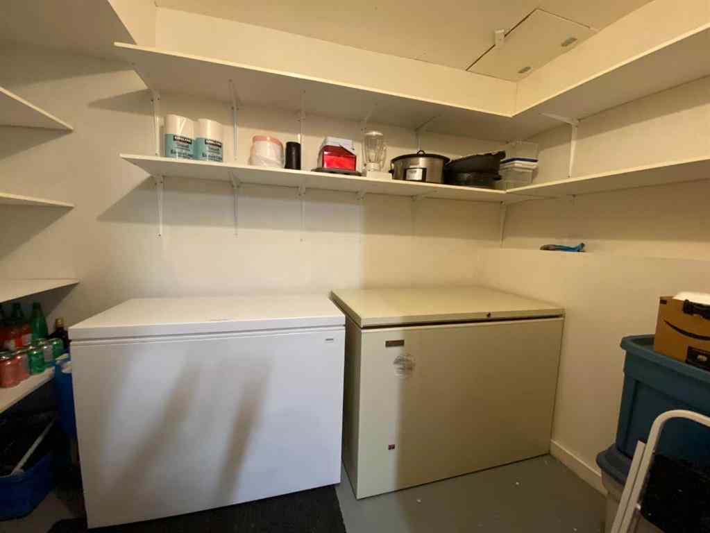 MLS® A2244391 - 22613 8 Avenue  in NONE Hillcrest, Residential