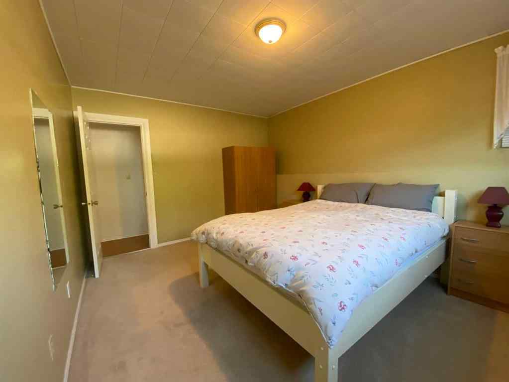MLS® A2244391 - 22613 8 Avenue  in NONE Hillcrest, Residential