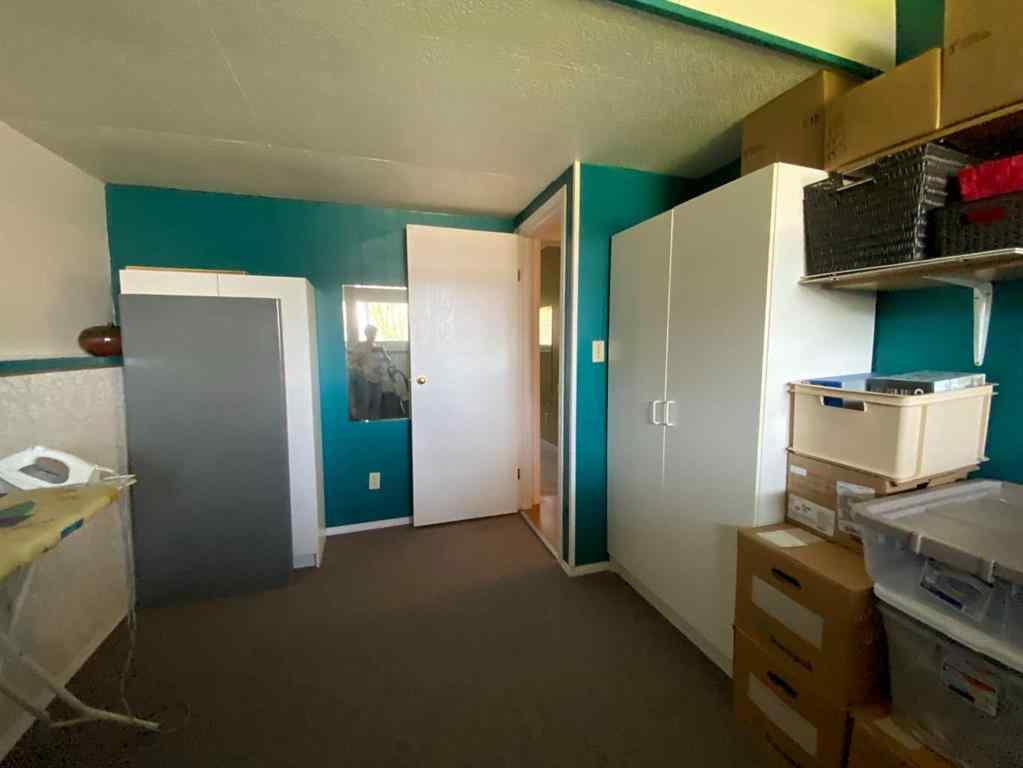 MLS® A2244391 - 22613 8 Avenue  in NONE Hillcrest, Residential