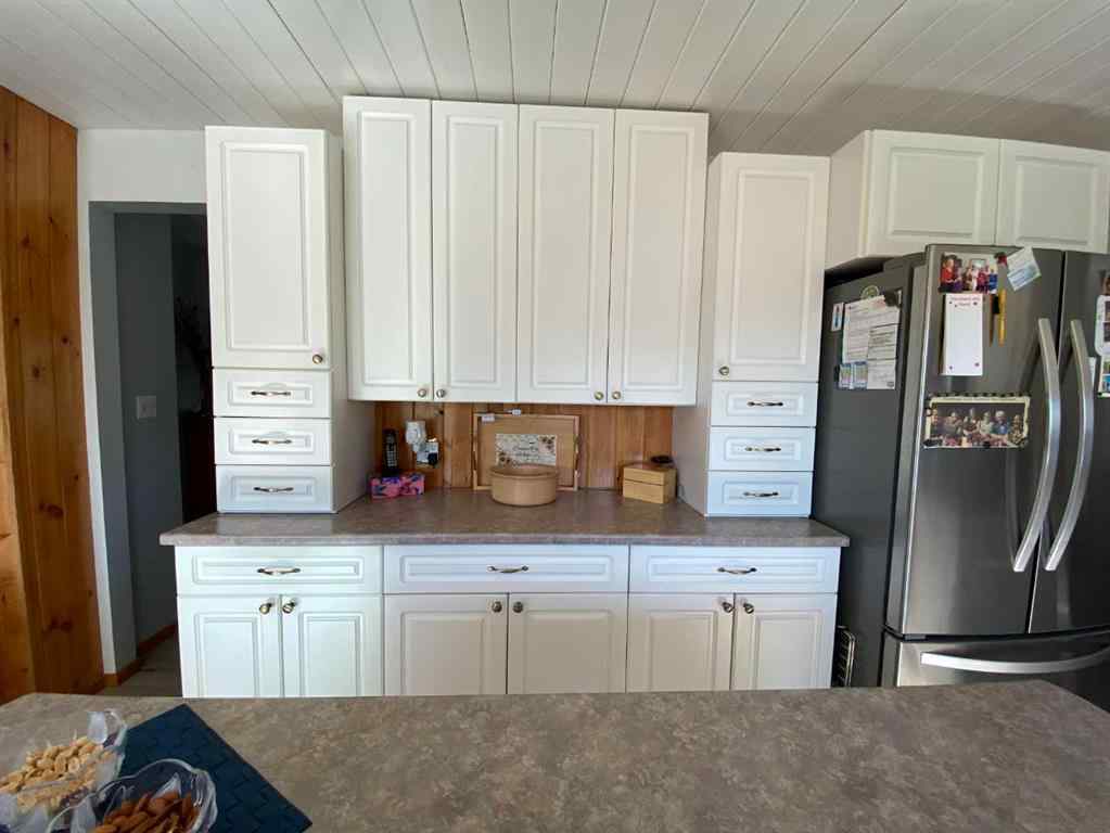 MLS® A2244391 - 22613 8 Avenue  in NONE Hillcrest, Residential