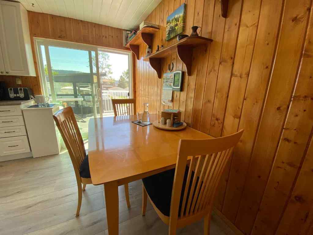MLS® A2244391 - 22613 8 Avenue  in NONE Hillcrest, Residential