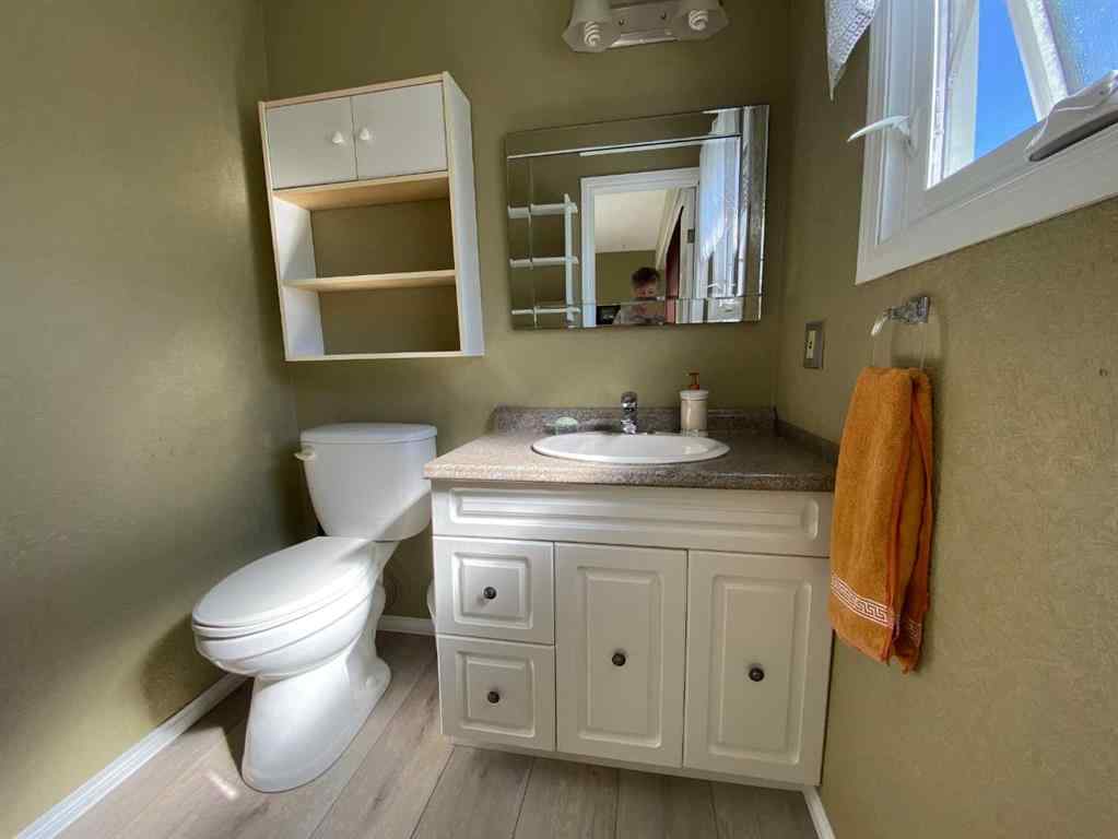 MLS® A2244391 - 22613 8 Avenue  in NONE Hillcrest, Residential