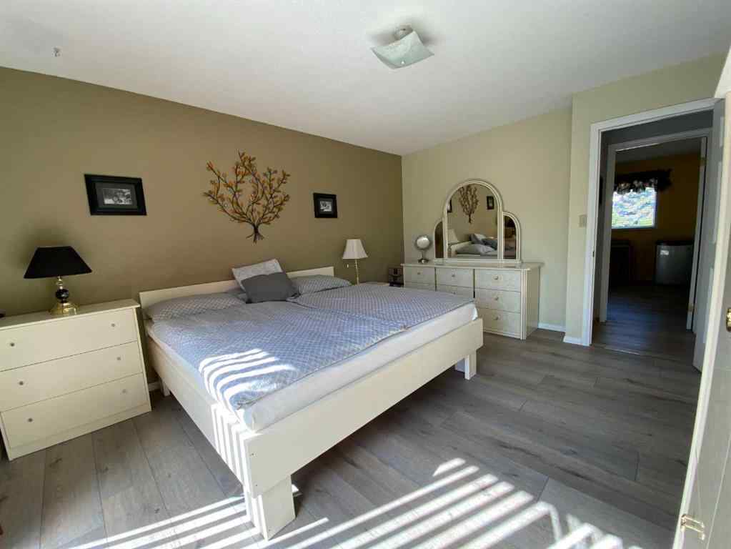 MLS® A2244391 - 22613 8 Avenue  in NONE Hillcrest, Residential