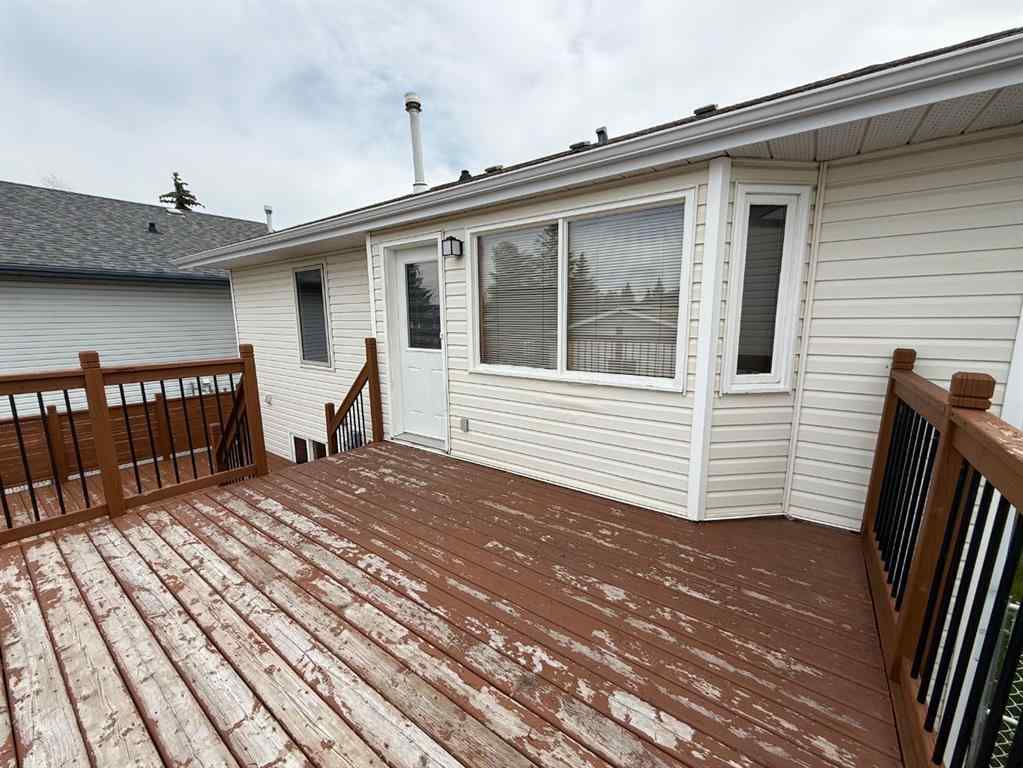 MLS® A2244398 - 6224 Cypress Close  in NONE Olds, Residential