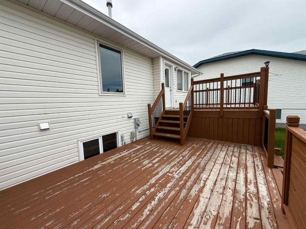 MLS® A2244398 - 6224 Cypress Close  in NONE Olds, Residential
