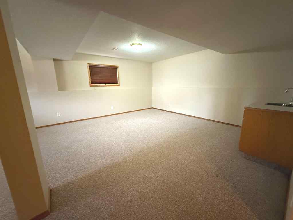 MLS® A2244398 - 6224 Cypress Close  in NONE Olds, Residential