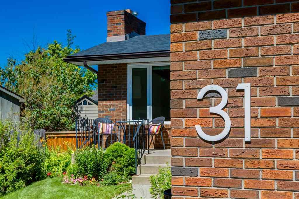 MLS® A2244399 - 31 Silverstone Bay NW in Silver Springs Calgary, Residential