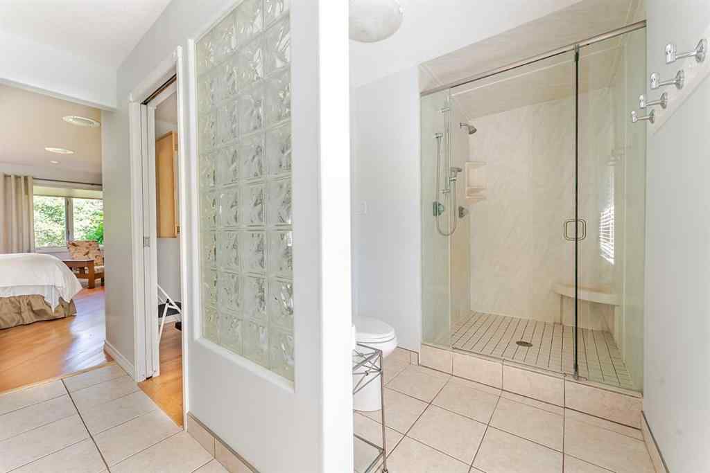 MLS® A2244402 - 19459 Township Rd 392 Stettler AB Township  in NONE Rural Stettler No. 6, County of, Residential