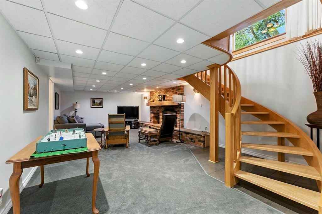 MLS® A2244402 - 19459 Township Rd 392 Stettler AB Township  in NONE Rural Stettler No. 6, County of, Residential