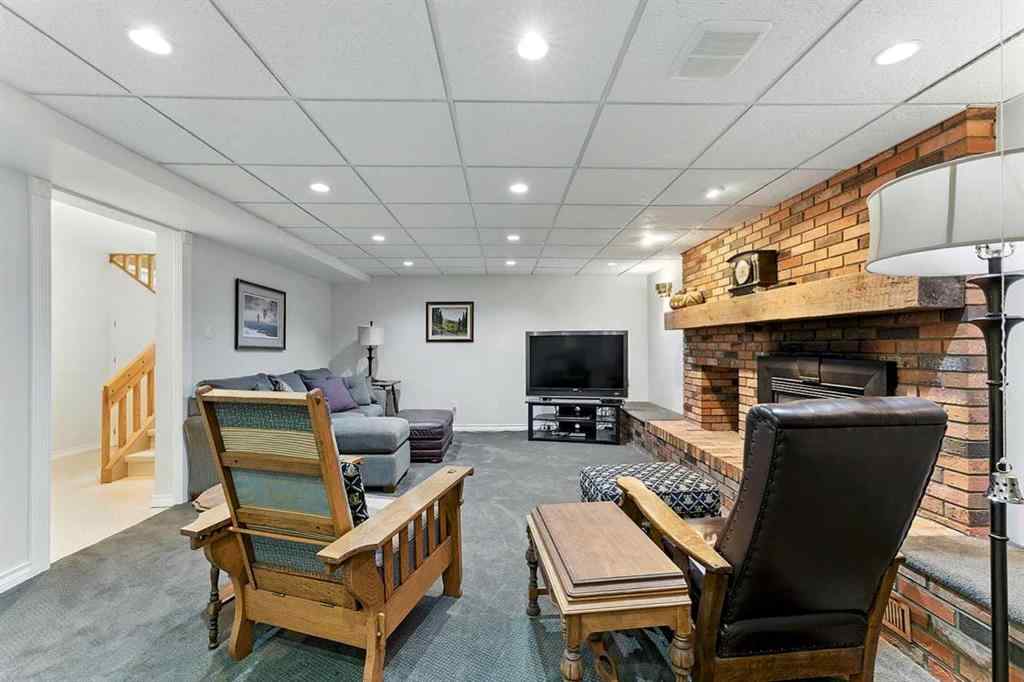 MLS® A2244402 - 19459 Township Rd 392 Stettler AB Township  in NONE Rural Stettler No. 6, County of, Residential