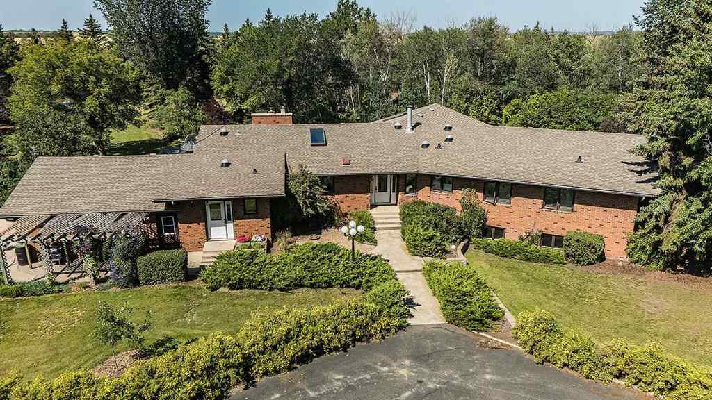 MLS® A2244402 - 19459 Township Rd 392 Stettler AB Township  in NONE Rural Stettler No. 6, County of, Residential