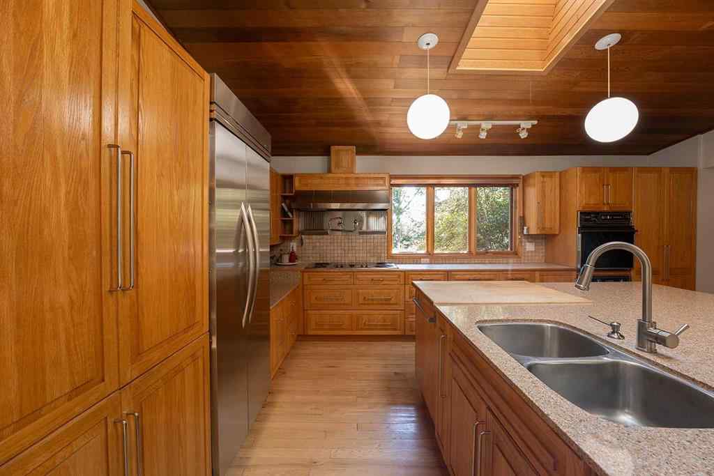 MLS® A2244402 - 19459 Township Rd 392 Stettler AB Township  in NONE Rural Stettler No. 6, County of, Residential