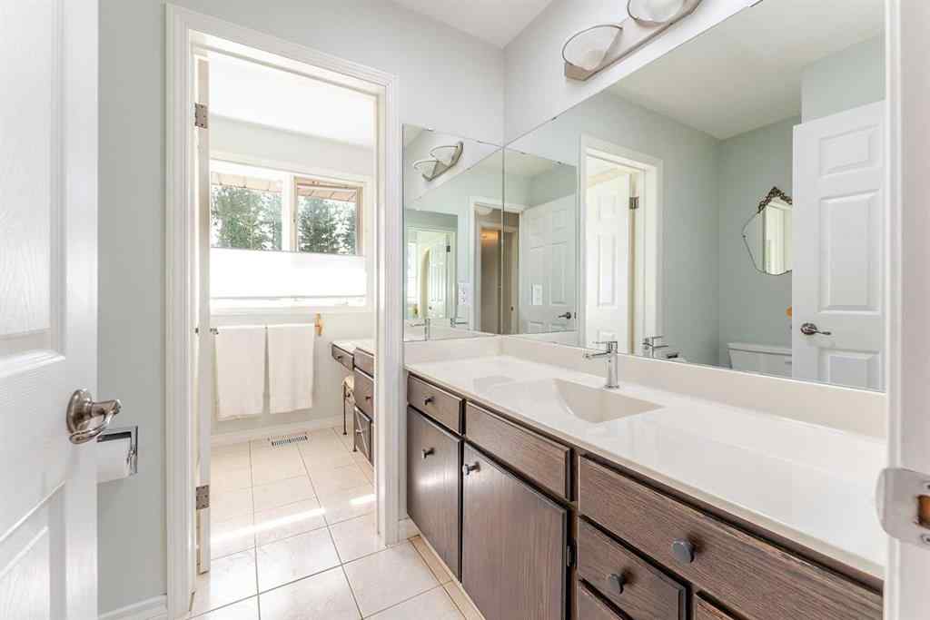 MLS® A2244402 - 19459 Township Rd 392 Stettler AB Township  in NONE Rural Stettler No. 6, County of, Residential
