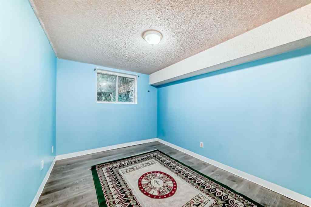 MLS® A2244407 - 221 Theodore Place NW in Thorncliffe Calgary, Residential