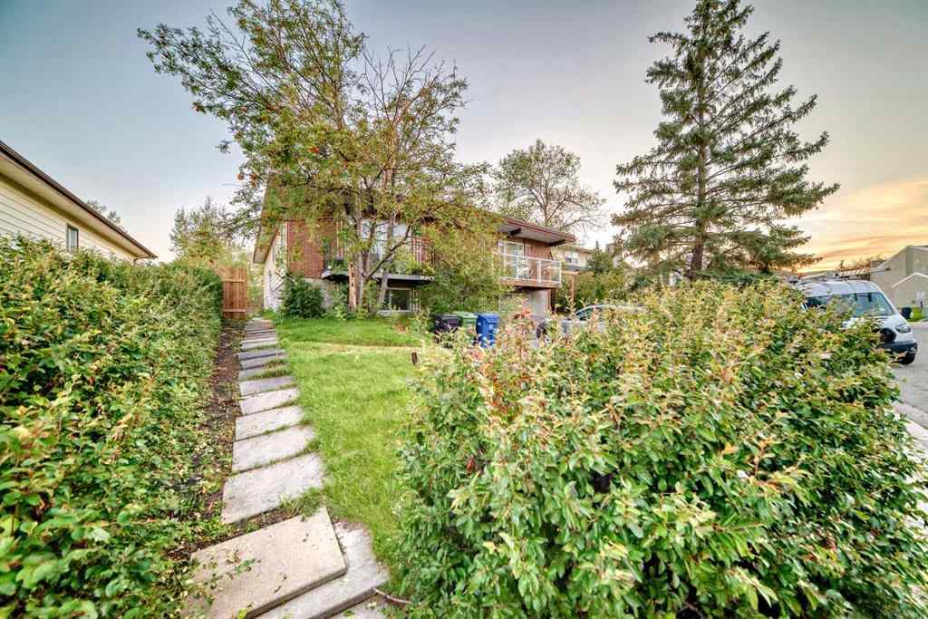 MLS® A2244407 - 221 Theodore Place NW in Thorncliffe Calgary, Residential