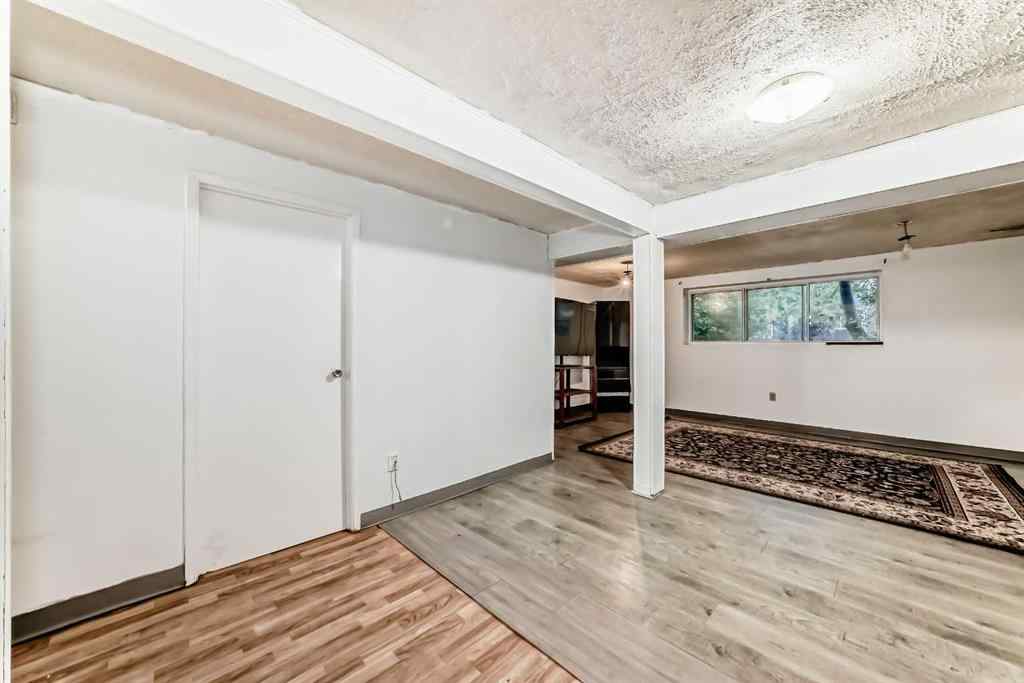 MLS® A2244407 - 221 Theodore Place NW in Thorncliffe Calgary, Residential