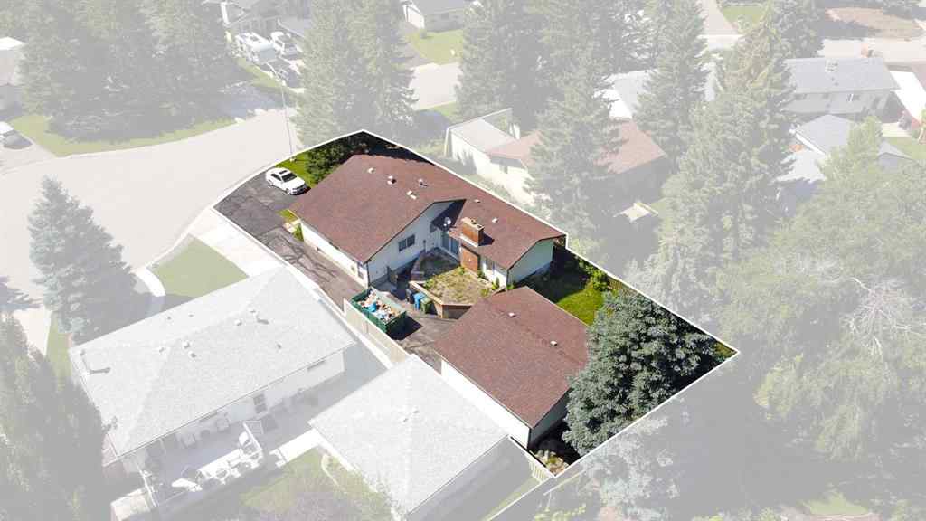 MLS® A2244408 - 620 Oakwood Place SW in Oakridge Calgary, Residential