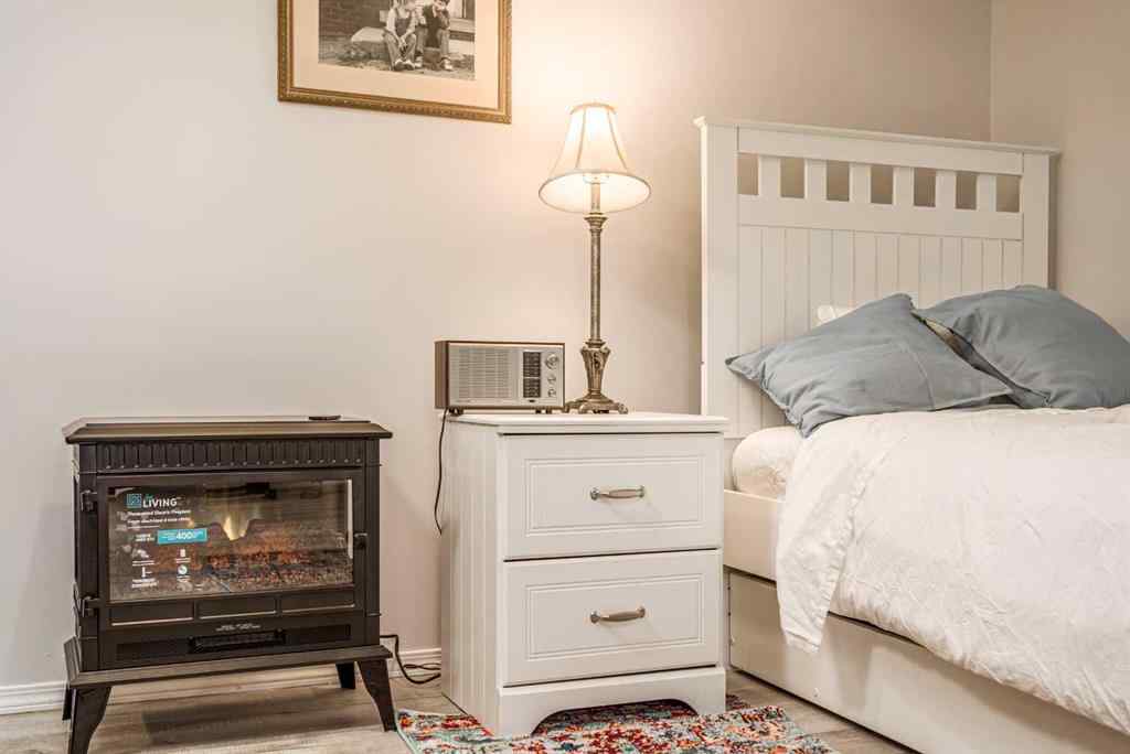 MLS® A2244410 - 39 34 Avenue SW in Parkhill Calgary, Residential