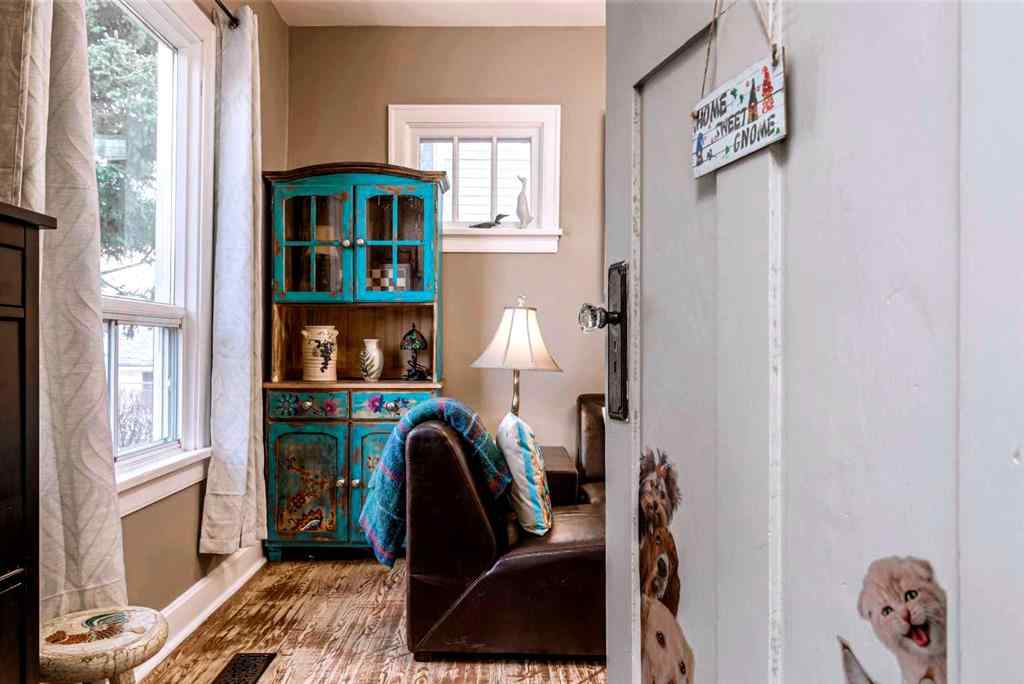MLS® A2244410 - 39 34 Avenue SW in Parkhill Calgary, Residential