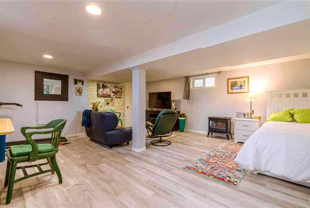 MLS® A2244410 - 39 34 Avenue SW in Parkhill Calgary, Residential