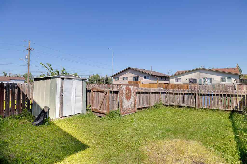MLS® A2244412 - 3716 44 Avenue NE in Whitehorn Calgary, Residential