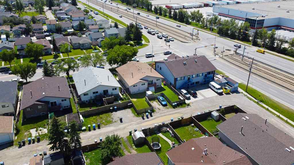 MLS® A2244412 - 3716 44 Avenue NE in Whitehorn Calgary, Residential